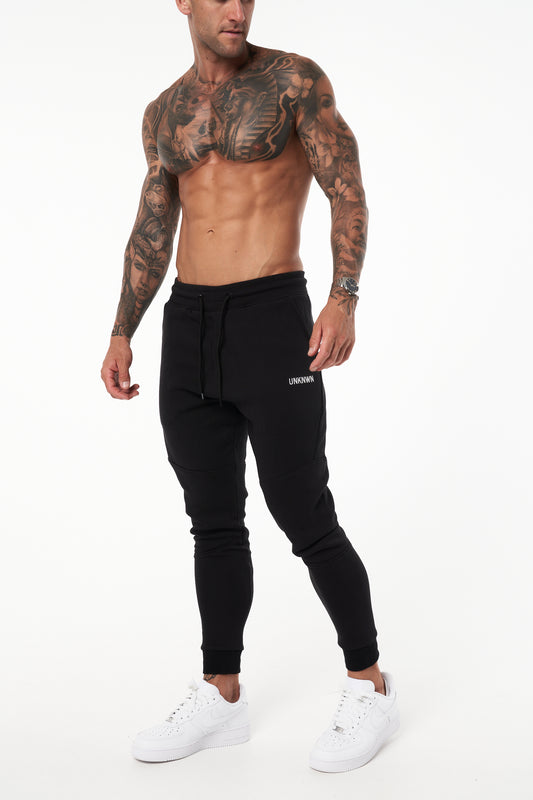 PRO TECH JOGGERS - BLACK