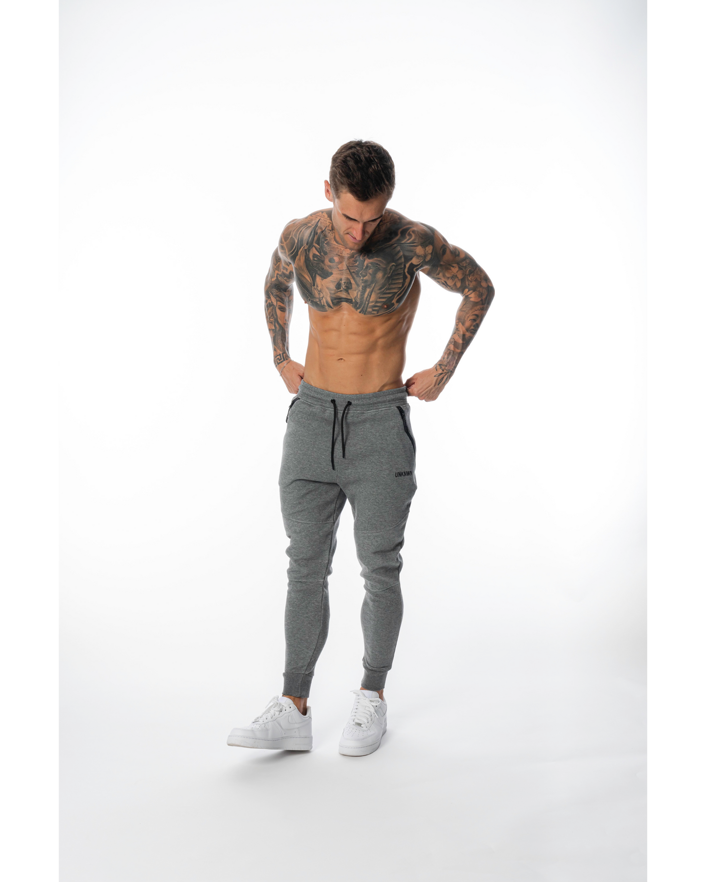 V3 TECH JOGGERS - CHARCOAL