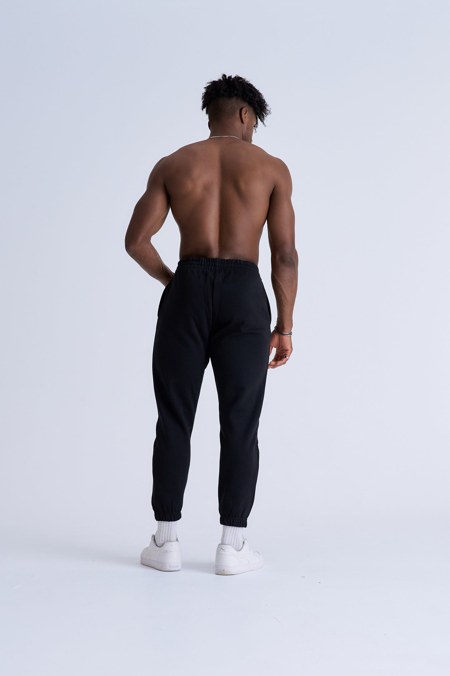 BOX LOGO TRACKPANTS - BLACK