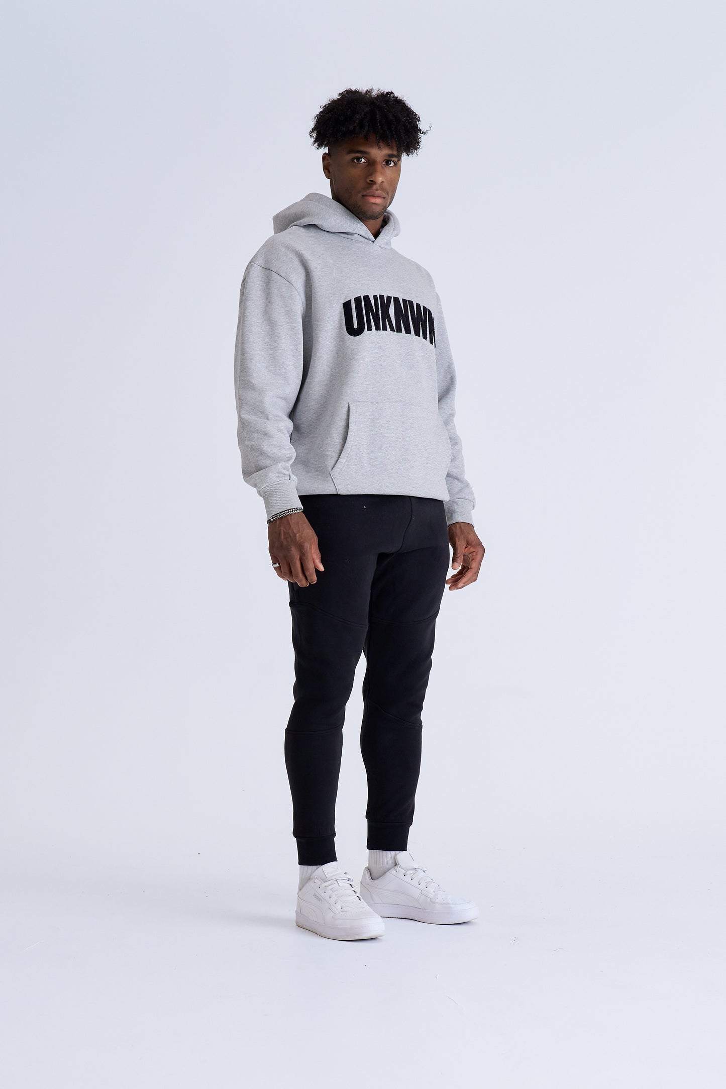 DRE APPLIQUÉ HOODIE - GREY