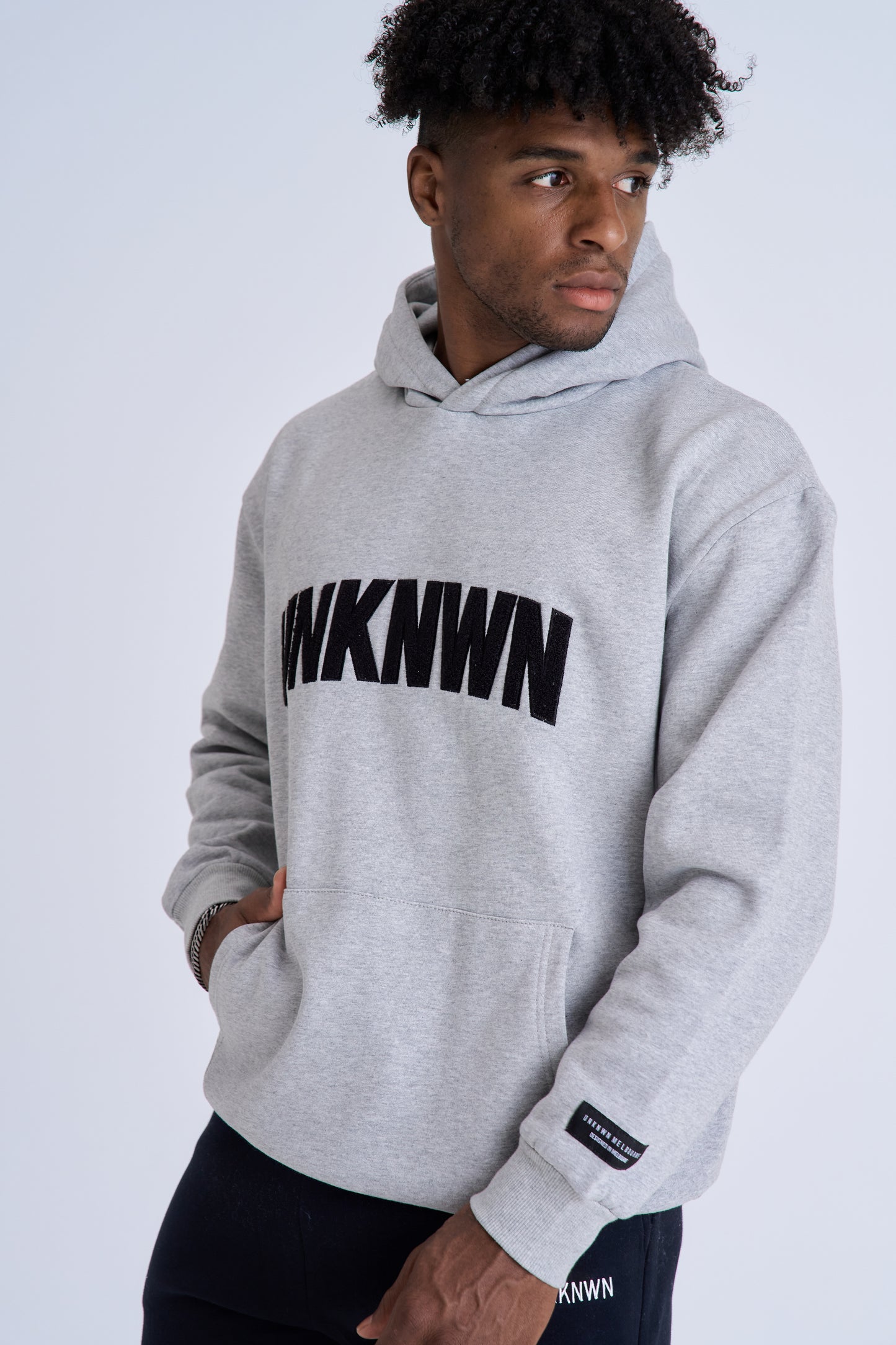 DRE APPLIQUÉ HOODIE - GREY