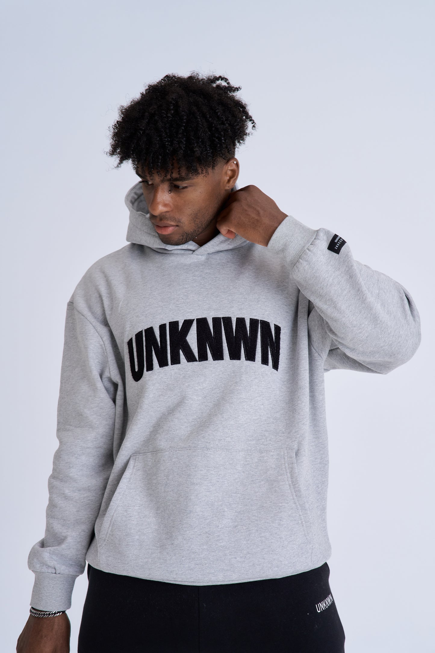 DRE APPLIQUÉ HOODIE - GREY
