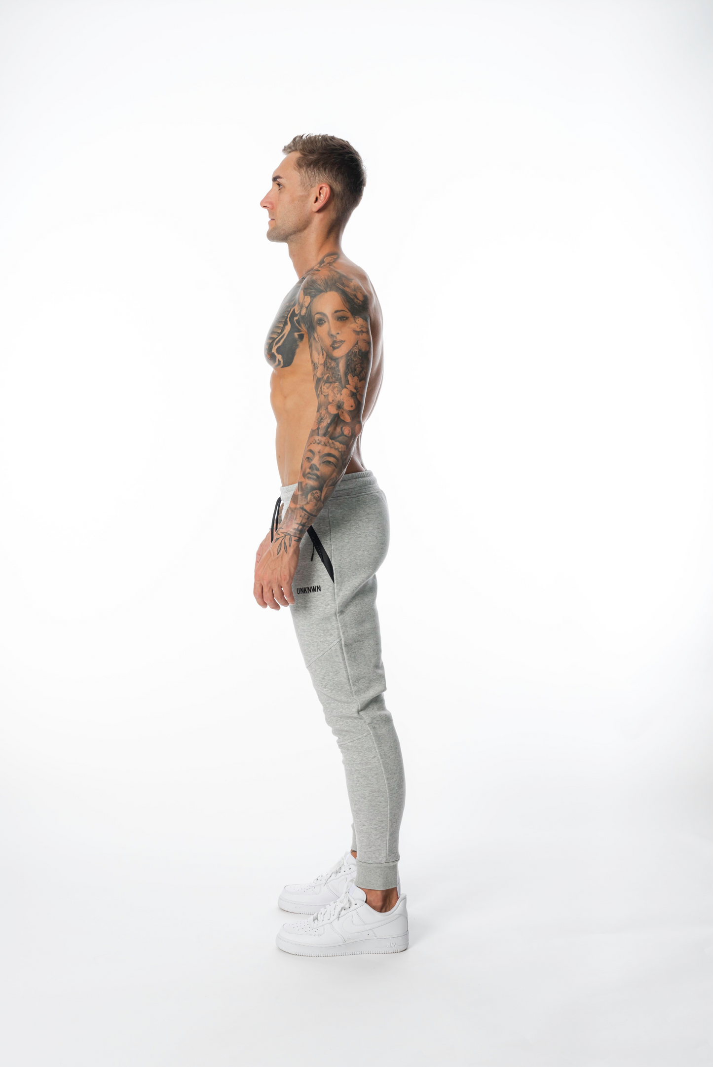 V3 TECH JOGGERS - GREY