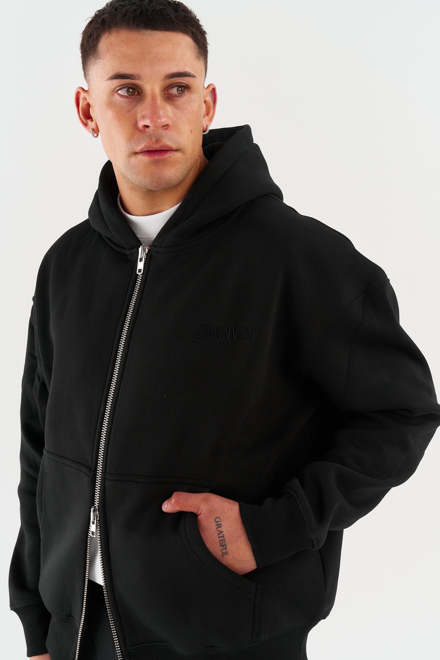 CLASSIC ZIP UP JACKETS - BLACK