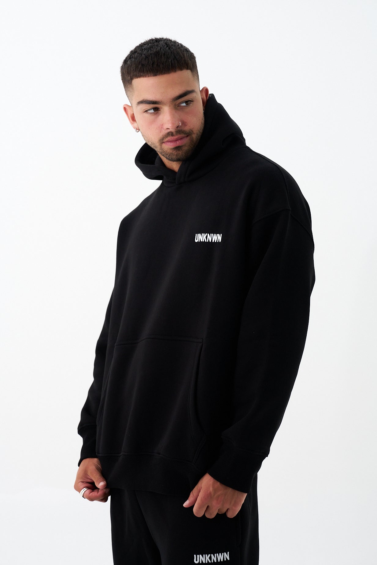 UNKNWN OVERSIZE HEAVY HOODIE- BLACK