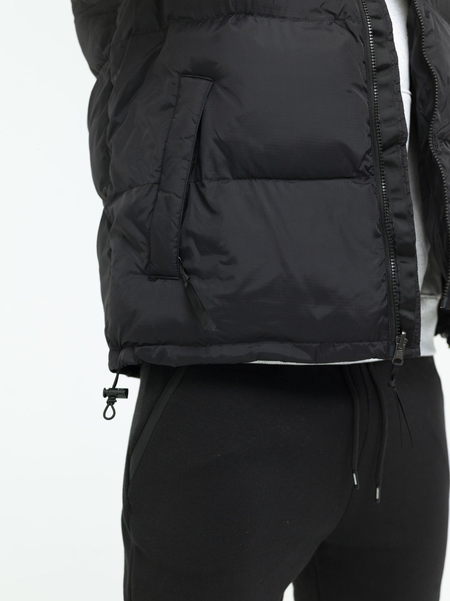 PUFFER VEST - BLACK