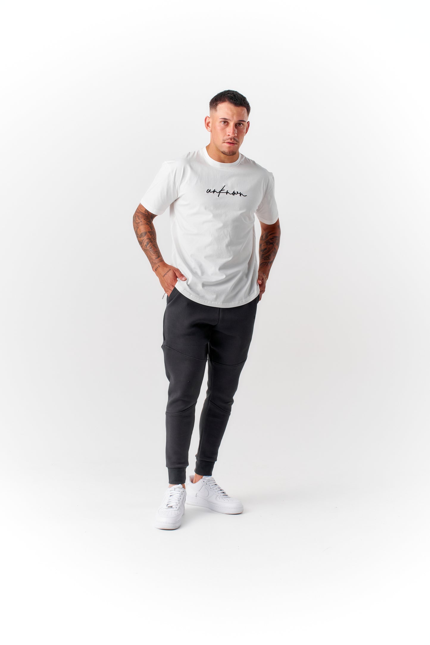 FITTED TEE - WHITE
