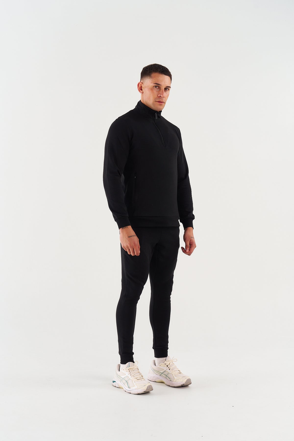 PRIME LITE 1/4 ZIP - BLACK