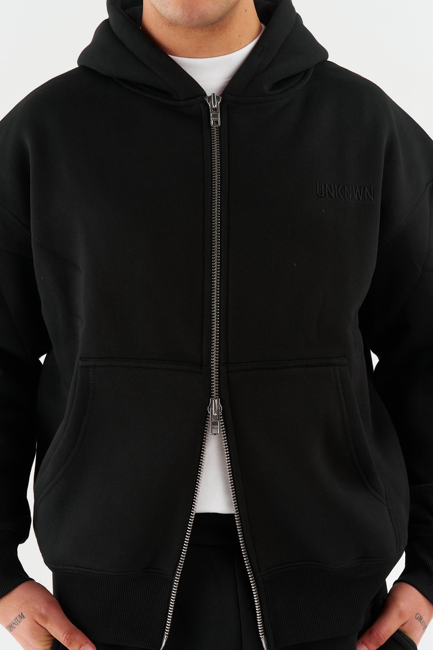 CLASSIC ZIP UP JACKETS - BLACK