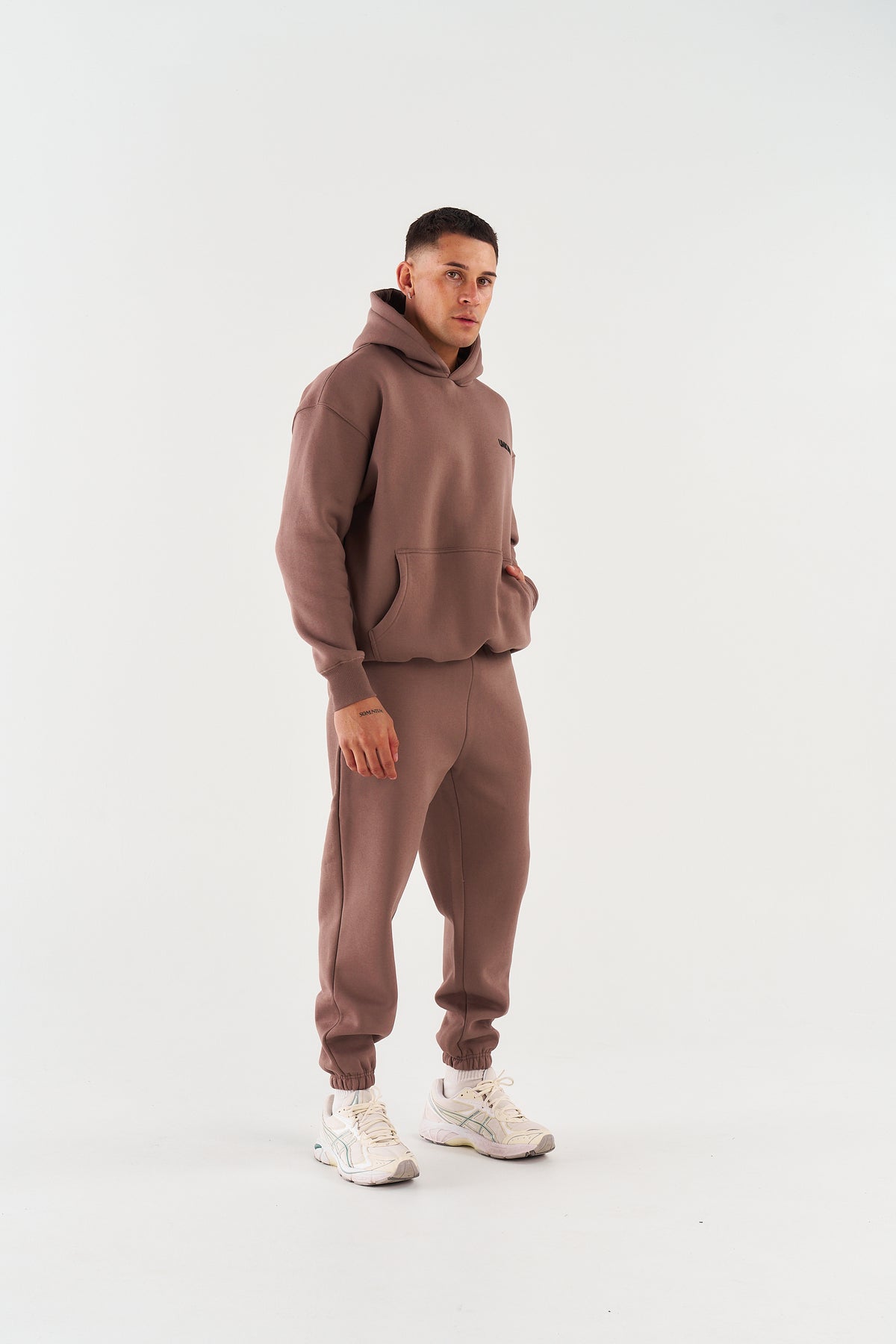 CLASSIC HOODIE - LIGHT BROWN