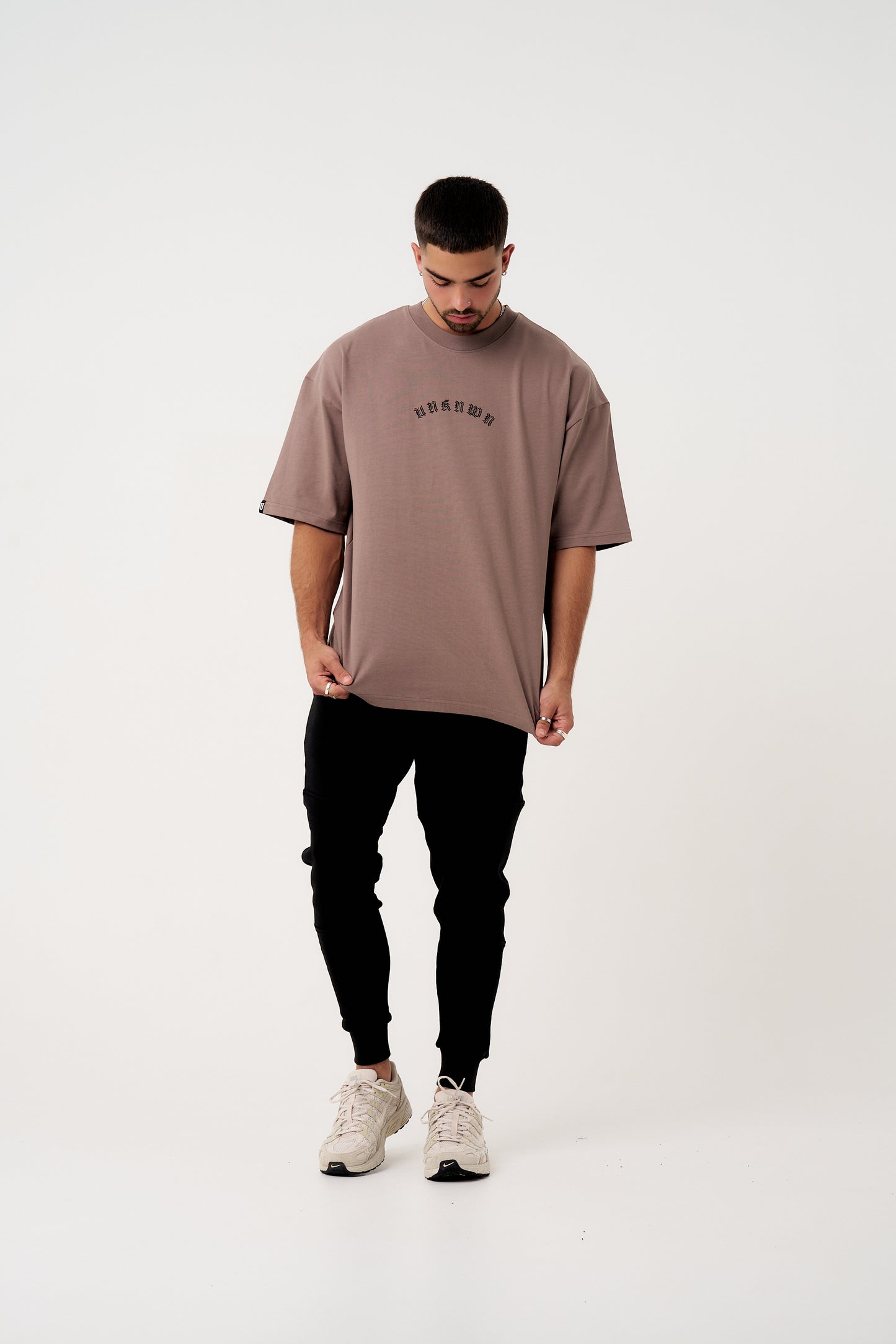 GOTHIC ARC TEE - TAUPE