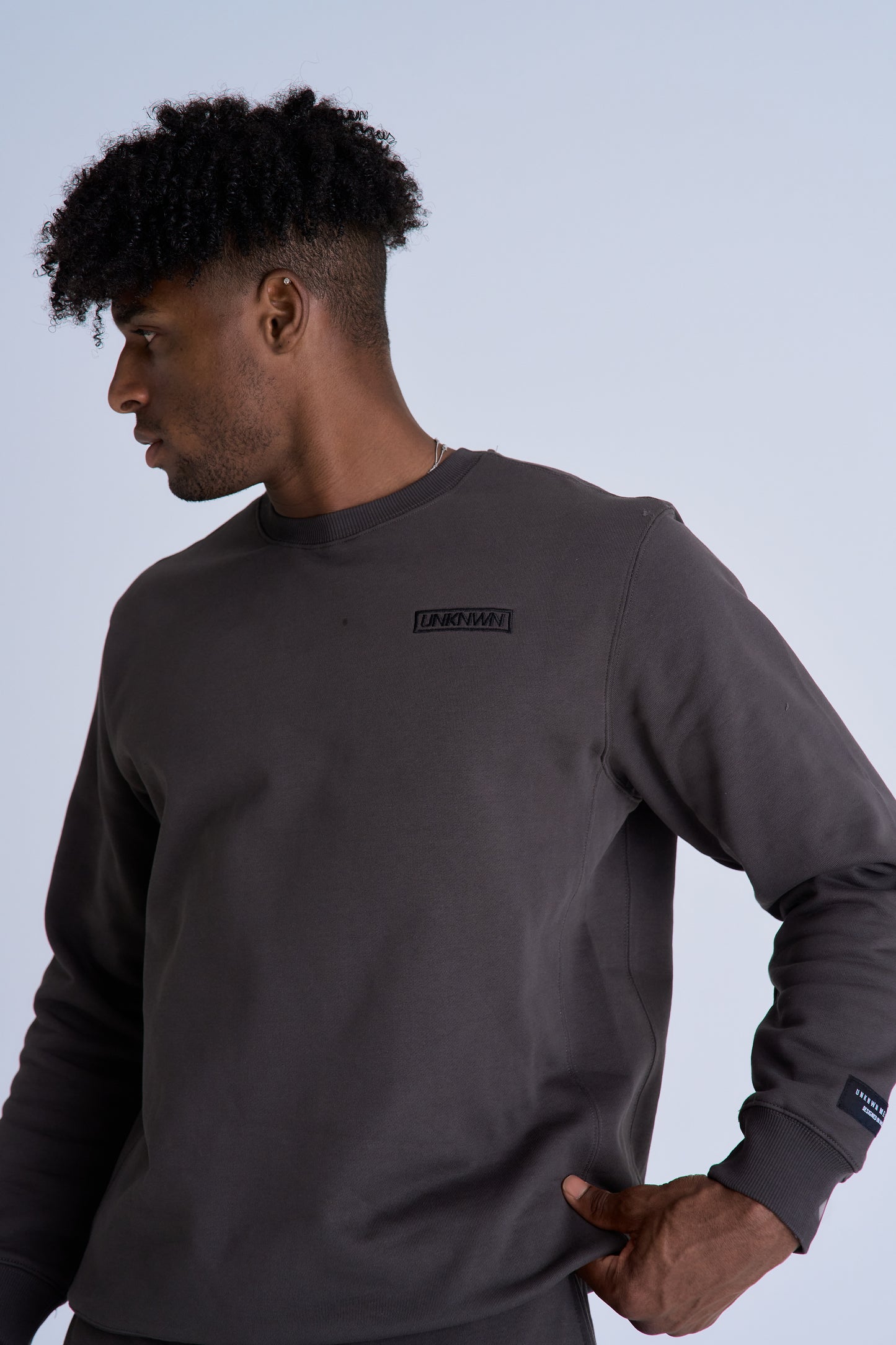 BOX LOGO CREWNECK - CHARCOAL