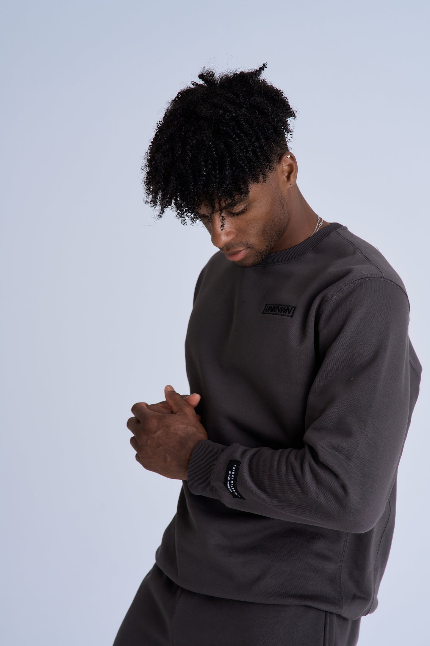BOX LOGO CREWNECK - CHARCOAL