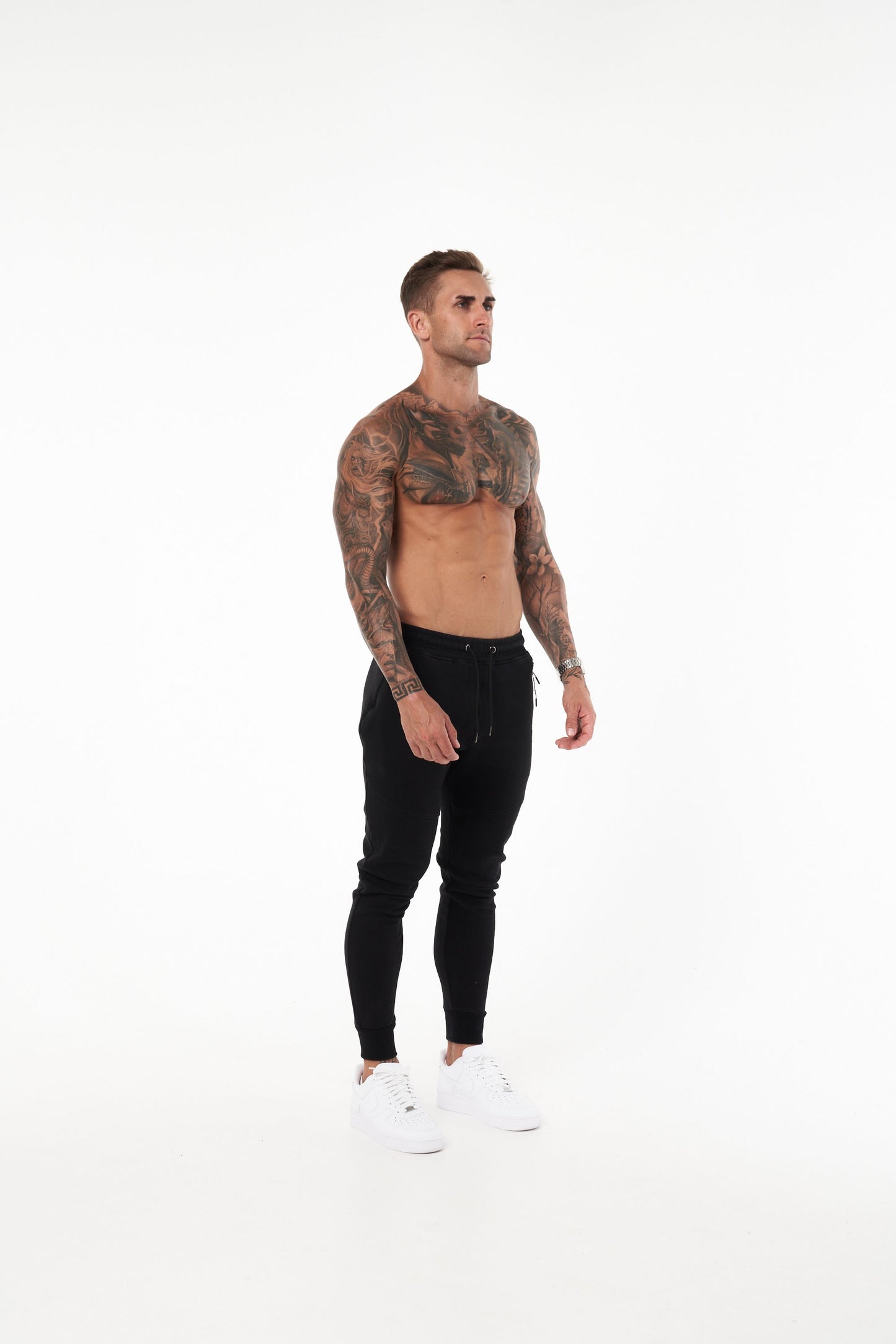V3 TECH JOGGERS - BLACK